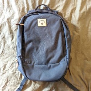 Osprey Arcane Small Daypack (10L)-- FREE SHIPPING